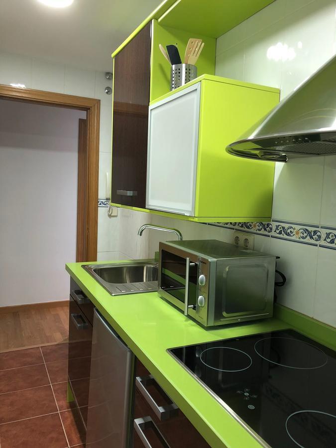 Apartamentos Las Ferrerias Arenas de San Pedro Esterno foto